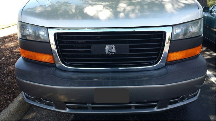 Van with Emblem Closeup License Blanked Export.JPG